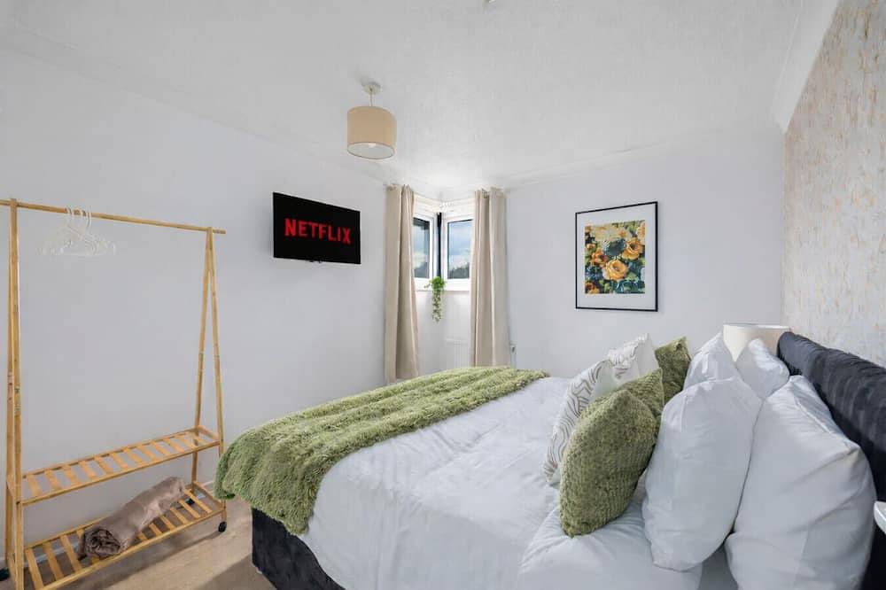 Ganze Wohnung, Stylish Home • Excellent Location • Free Parking • Fast Wifi • Smart Tvs in Milton Keynes, Südostengland