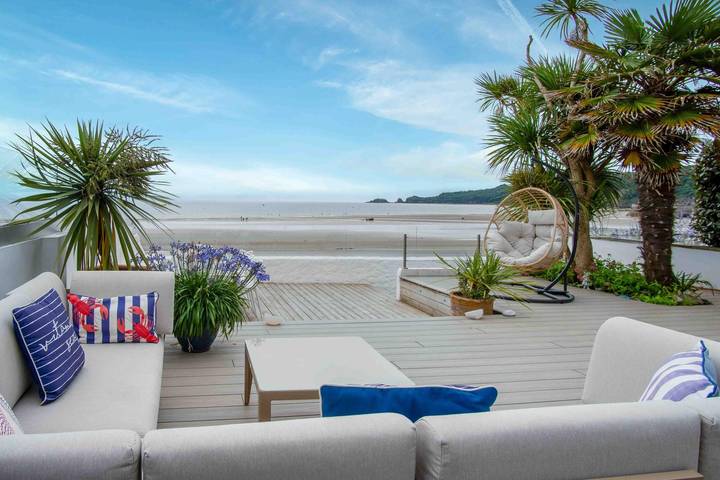 Beachways - 5 Bedroom Holiday Home - Saundersfoot in Saundersfoot, Pembrokeshire