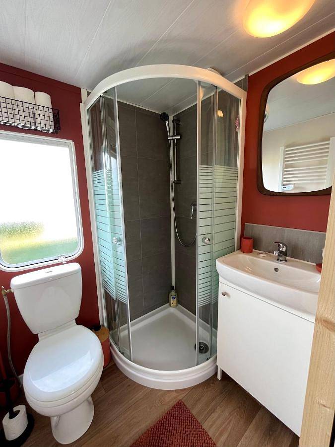 Location de vacances pour 4 personnes, avec jardin et terrasse à Saint-Côme-de-Fresné - 2