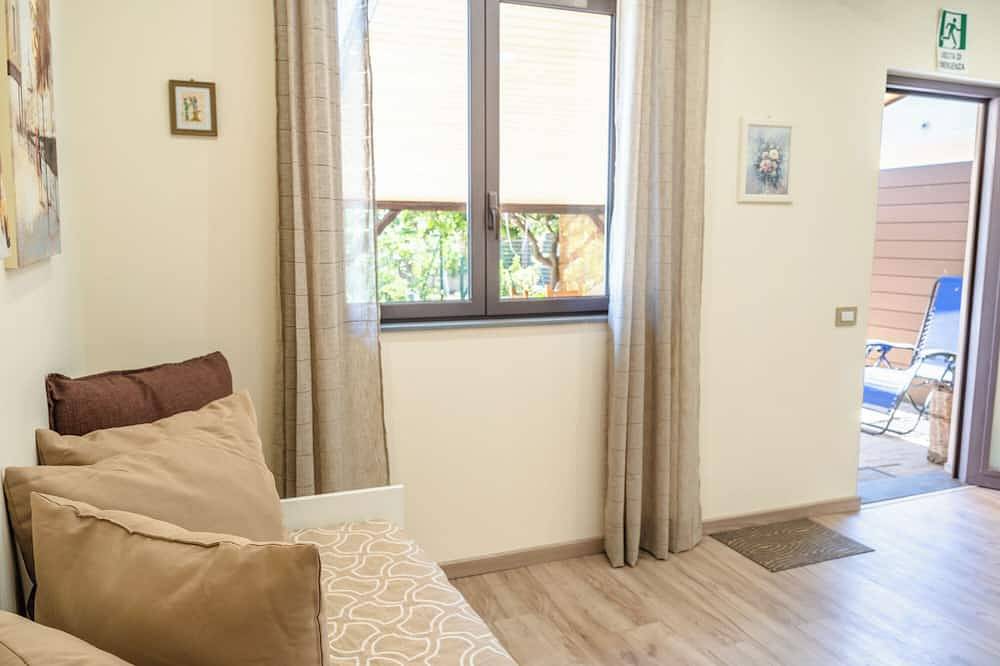 Vacation house with pool and garden in Acireale, Catania Province