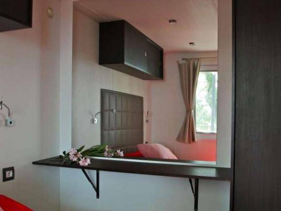 Camping Europa Silvella - Casa mobile 5 persone - Standard Plus in Manerba del Garda, Prealpi Gardesane