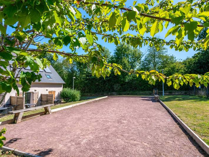 Gîte pour 6 personnes, avec piscine et jardin ainsi que terrasse et jacuzzi, animaux acceptés à Auberville - 4
