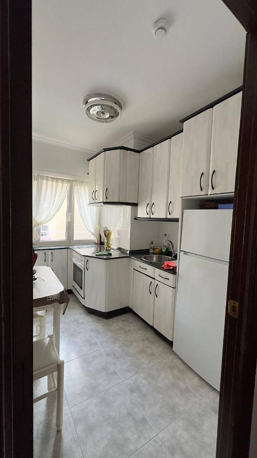 Gîte pour 5 personnes, avec vue ainsi que vue sur le lac et balcon, animaux acceptés à Reinosa - 2