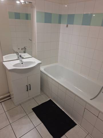Appartement De Vacances pour 3 Personnes dans Annemasse, Région de Saint-Julien-en-Genevois, Photo 3