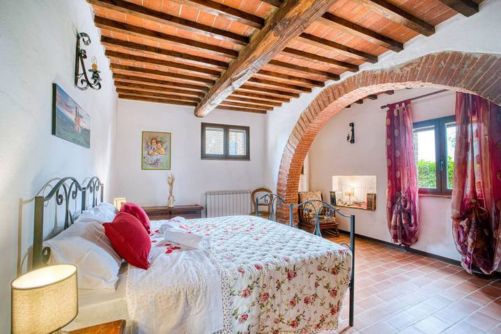 Ganze Wohnung, Ferienwohnung für 4 Personen mit Pool in Castiglione del Lago, Lago Trasimeno