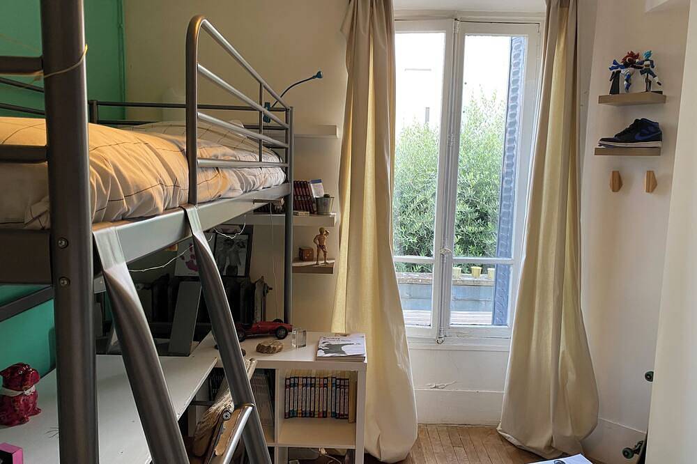 Maison familiale à 2 pas de Paris, avec jardin & hammam in Bois-Colombes, Hauts-de-Seine
