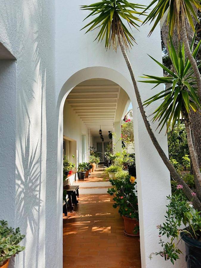 Hotel para 3 personas, con piscina además de jardín y terraza - 1