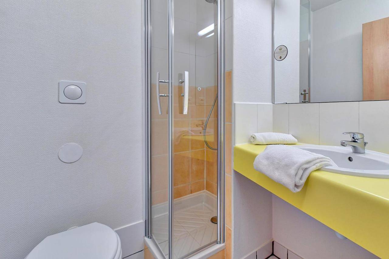B&B Hotel Pau Lescar in Lescar, Béarn