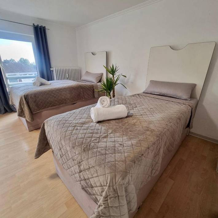 Ferienwohnung für 7 Personen, mit Ausblick in Achim