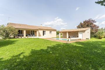 Gîte pour 10 Personnes dans Saint-Laurent-la-Vernède, Région de Nîmes, Photo 3