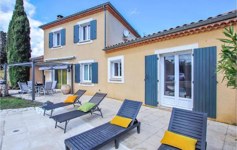 Location de vacances pour 8 personnes, avec piscine à Espeluche - 2