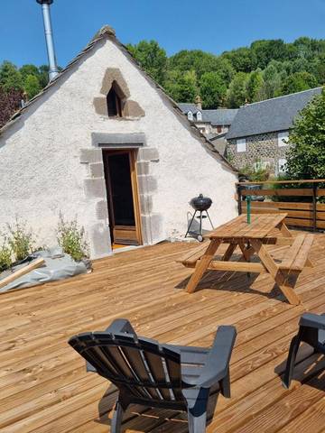 Location de vacances pour 4 personnes, avec vue et balcon à Dienne