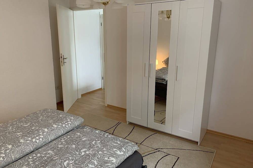 Ganze Wohnung, Geräumige Ferienwohnung mit sonnigem Garten & Sauna in Legoland Nähe in Ichenhausen, Bayerisch Schwaben