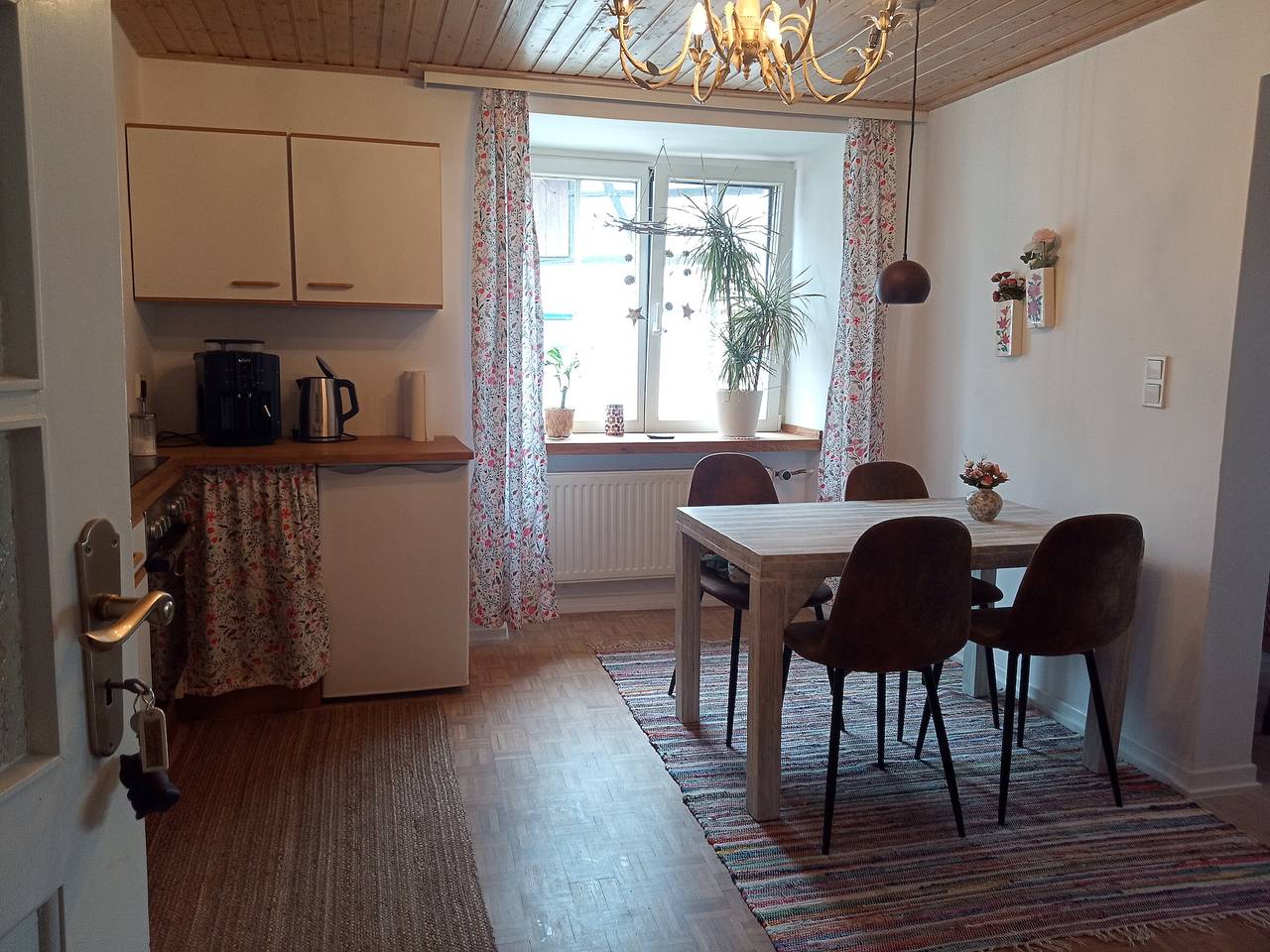 Ganze Wohnung, Apartment 'Kinderfreundlich Am Dorflädchen' mit privater Terrasse und Wlan in Blankenheim, Naturpark Hohes Venn-Eifel