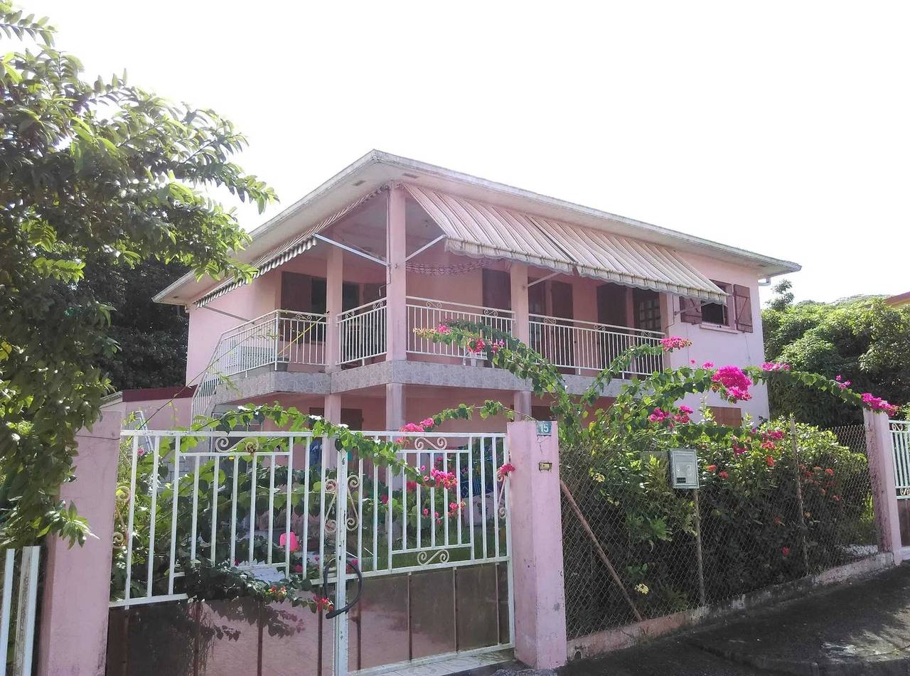 Apartamento entero, Acogedor apartamento en Les Trois-Îlets - 60 m² con jardín in Les Trois-Îlets, Martinica