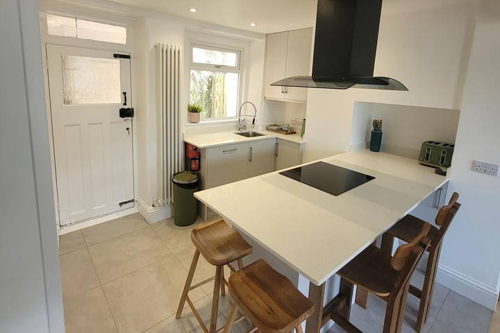 Looe Cottage - Seaside views, log fire, sleeps 4 in Looe, Cornouailles