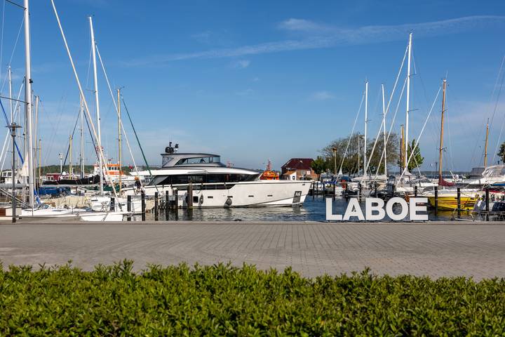 Ferienwohnung für 4 Personen, mit Balkon und Terrasse in Laboe - 2