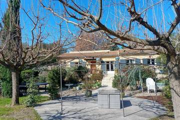 Agriturismo pour 8 personnes, avec jardin à Baron