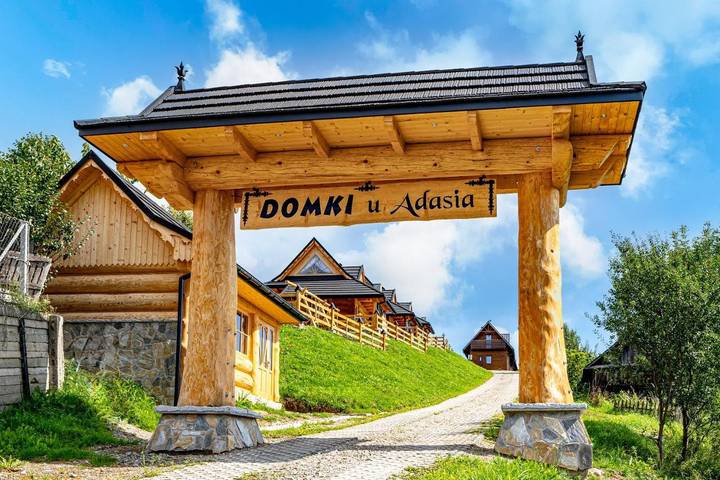 Domek letniskowy dla 5 osób, z Taras i Jacuzzi oraz Ogród i Sauna w Jezioro Czorsztyńskie