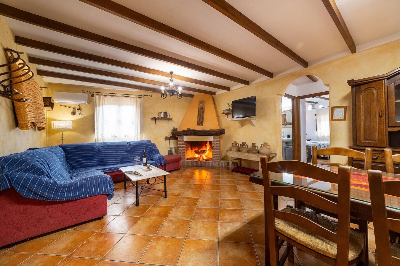 Maison de vacances 'Casa Rural Matasiete' avec vue sur la montagne, piscine partagée et Wi-Fi in Laroya, Province d'Almería