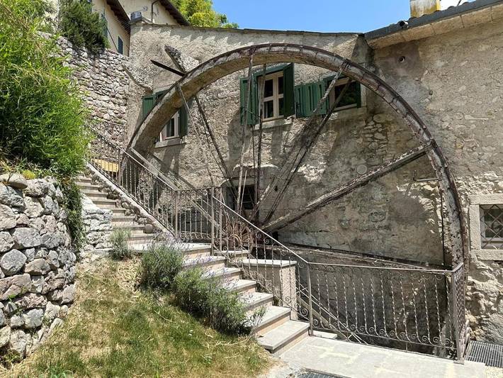 Villa per 6 persone, con panorama e giardino in Garda