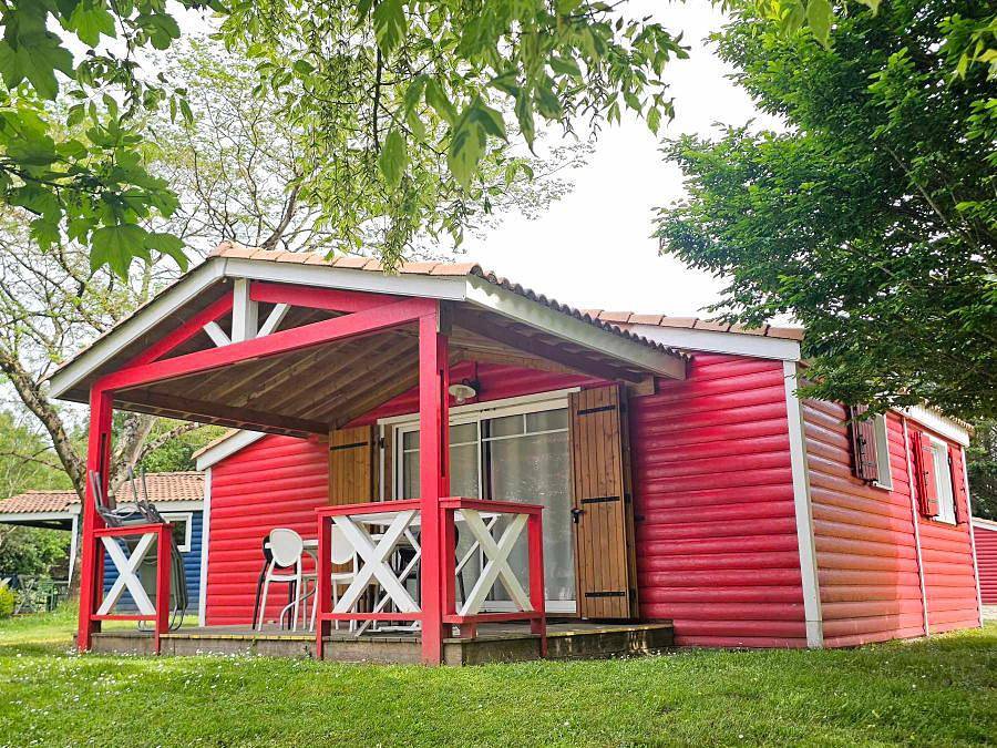 Ushuaia Villages Les Chalets de Moulière - Mobilheim 6 personen - Geräumig mit 3 Schlafzimmern und 2 Badezimmern in Vouneuil-sur-Vienne, Vienne