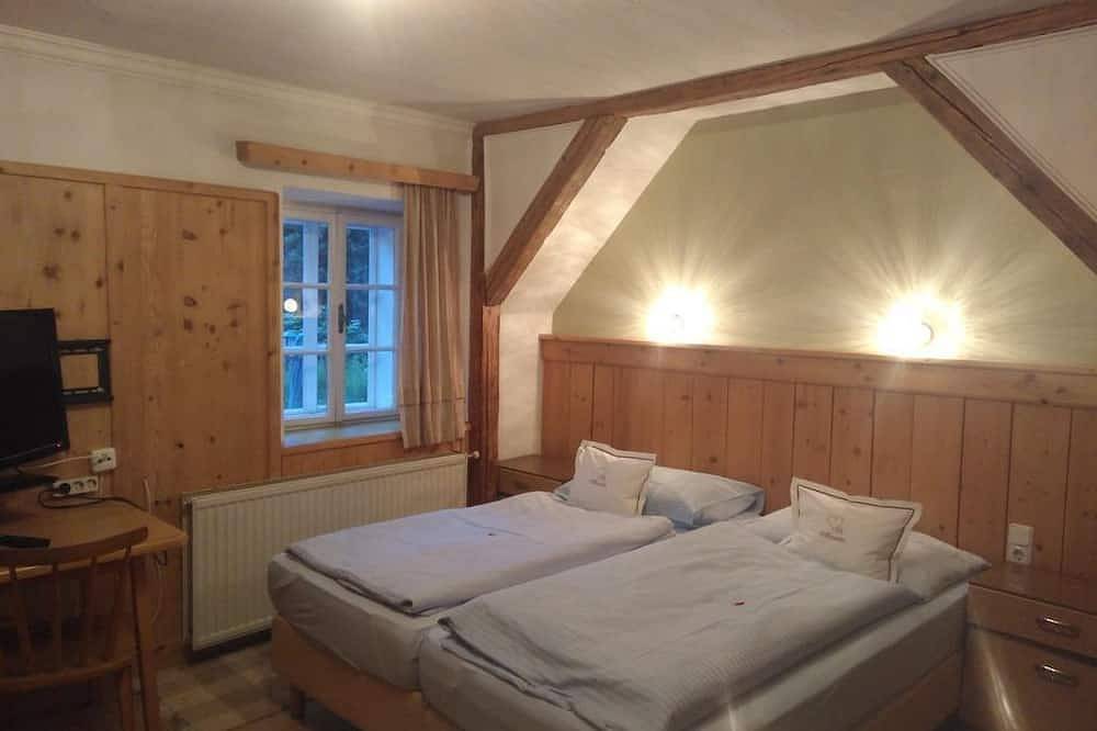 Doppelzimmer, Dusche, Wc - Gasthof Dorfschenke in Stall, Bezirk Spittal an der Drau