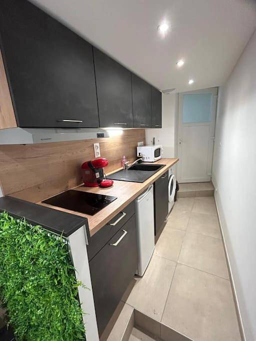 Appartement entier, Studio chez Mumu in Saint-Donat-sur-l'Herbasse, Région de Valence