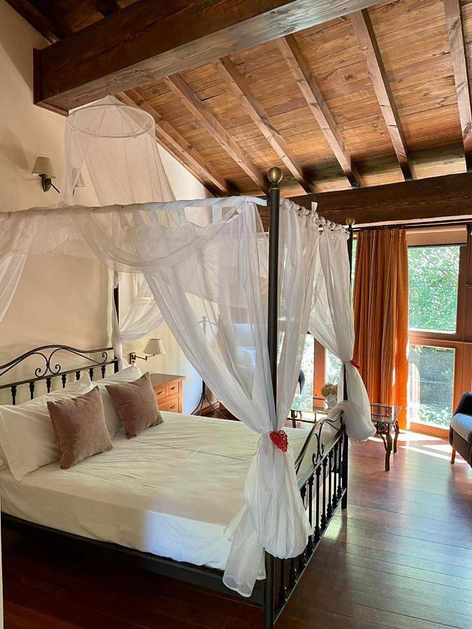 Hotel para 2 personas, con Terraza y Jacuzzi en Provincia de Orense - 3