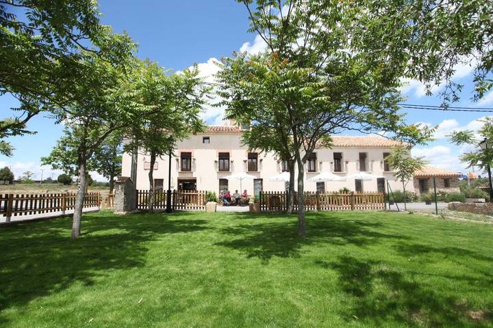 Apartamento para 3 personas, con Terraza y Vistas en Javalambre