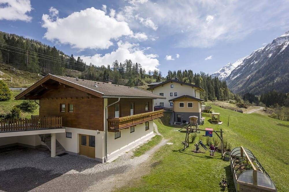 Ganze Wohnung, Ferienhaus Tauerngold - Ferienhaus, Toilette und Bad/Dusche getrennt, 3 Sc in Rauris, Nationalpark Hohe Tauern