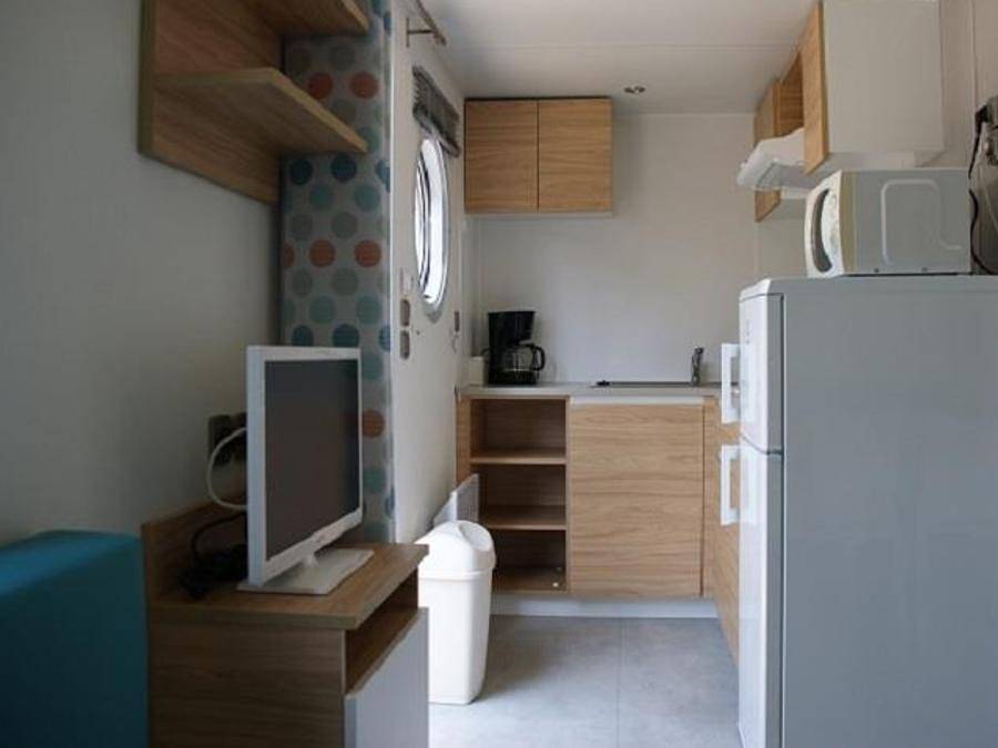 Flower Camping Orly d'Azur - Mobilhome 4 personnes - Mobile-home Aglandau Confort 20m² - 1 chambre - terrasse semi-couverte in Six-Fours-les-Plages, Côte méditerranéenne (France)