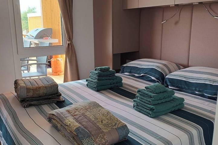 Camping pour 6 personnes, animaux acceptés à Tisno - 3