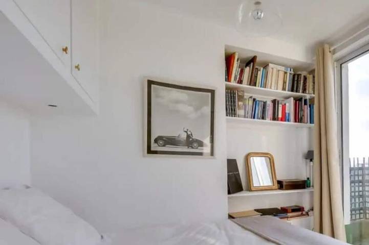 Appartement entier, Dernier Etage Terrasse  Pte St Cloud in Boulogne-Billancourt, Hauts-de-Seine