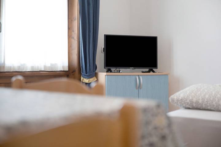 Hel enrumslägenhet, Apartment "Bait del Pont 52A" with Mountain View, Wi-Fi & Garden in Livigno, Stilfser Joch National Park