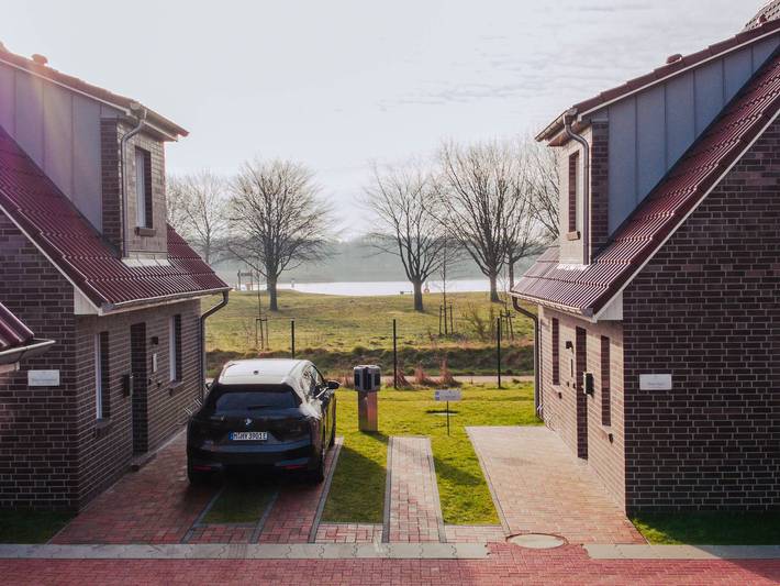 Ferienhaus für 4 Personen, mit Seeblick und Garten in Landkreis Aurich - 2