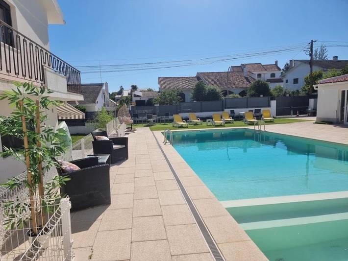 Maison d’hôte pour 2 personnes, avec vue ainsi que jardin et piscine à Setúbal - 4