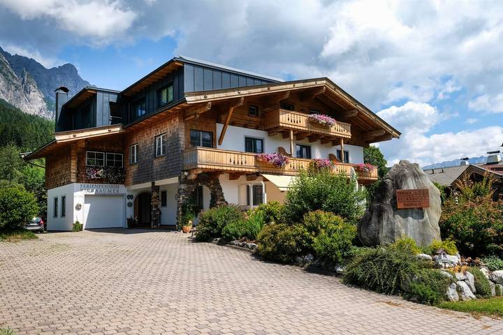 Ferienwohnung für 3 Personen, mit Terrasse und Garten - 1