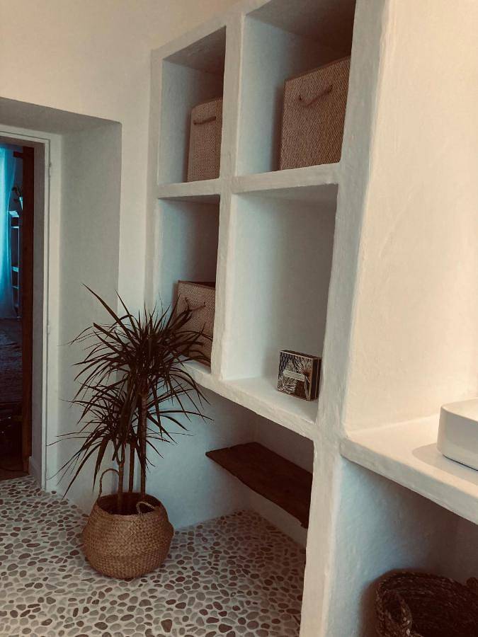 Location de vacances pour 2 personnes, avec vue ainsi que jardin et terrasse à Sénezergues - 4