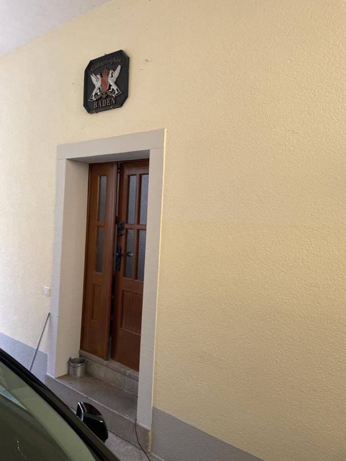 Ganze Wohnung, One-Bedroom Apartment in Bruchsal, Kraichgau