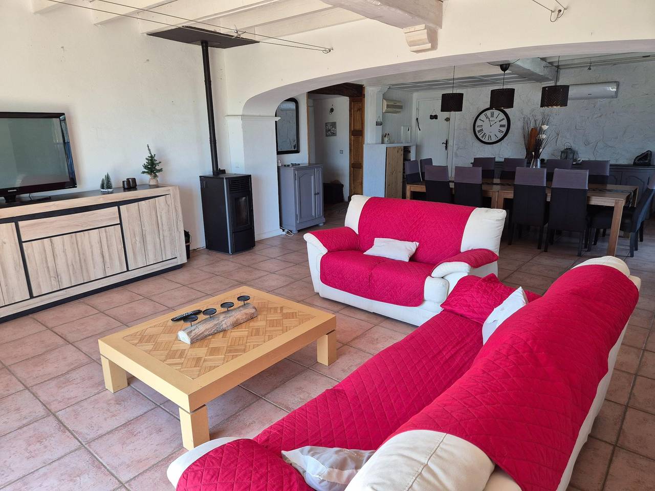 Villa en Le Luc con Piscina y Viñedos in Gonfaron, Región Brignoles