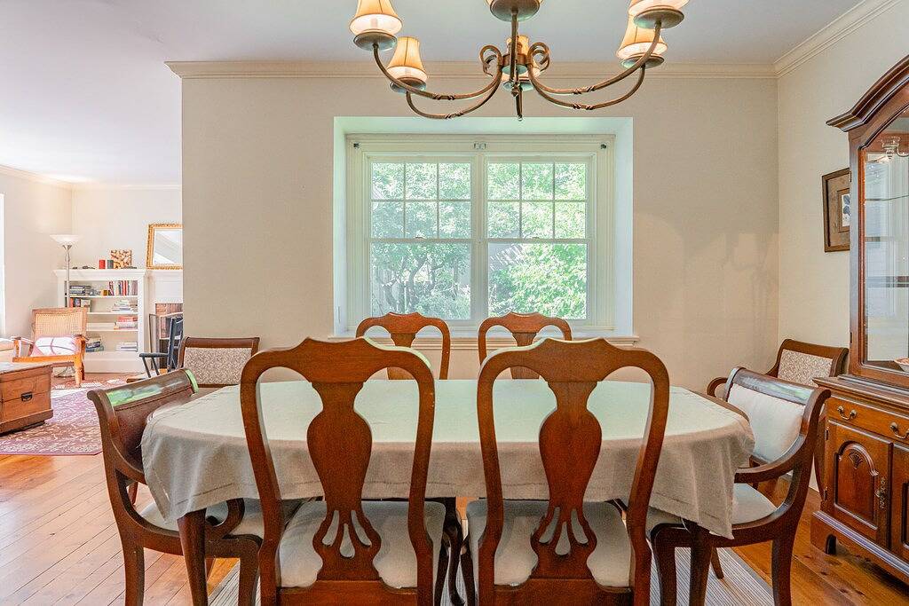 Historische Innenstadt, Bummel zu Geschäften, Theater, Parks, Grill, Terrasse, Parkplatz, 10 Personen in Niagara-on-the-Lake, Niagara Fälle