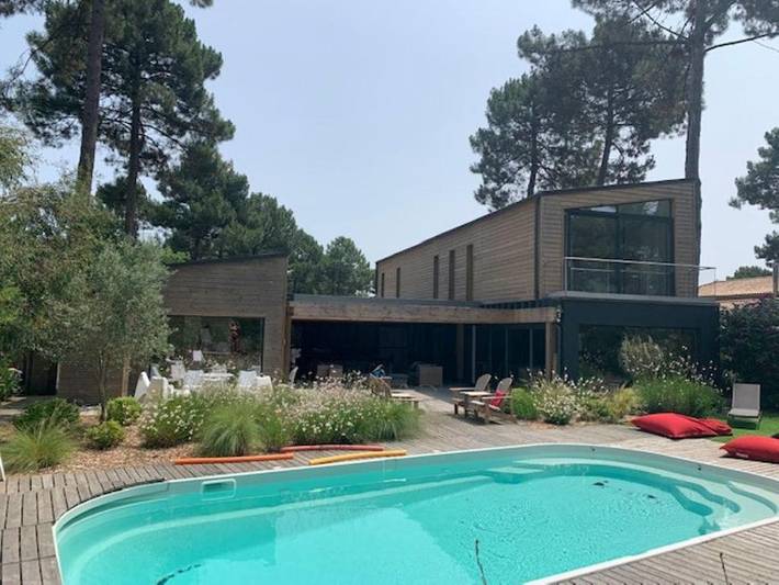 Villa pour 11 personnes, avec piscine ainsi que vue et jardin