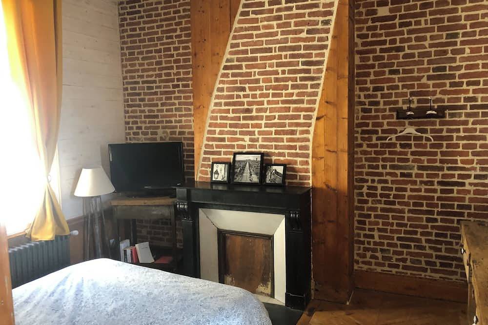 Beautiful, large family home. In the heart of Honfleur. 2-12 people in Honfleur, Lisieux und Umgebung