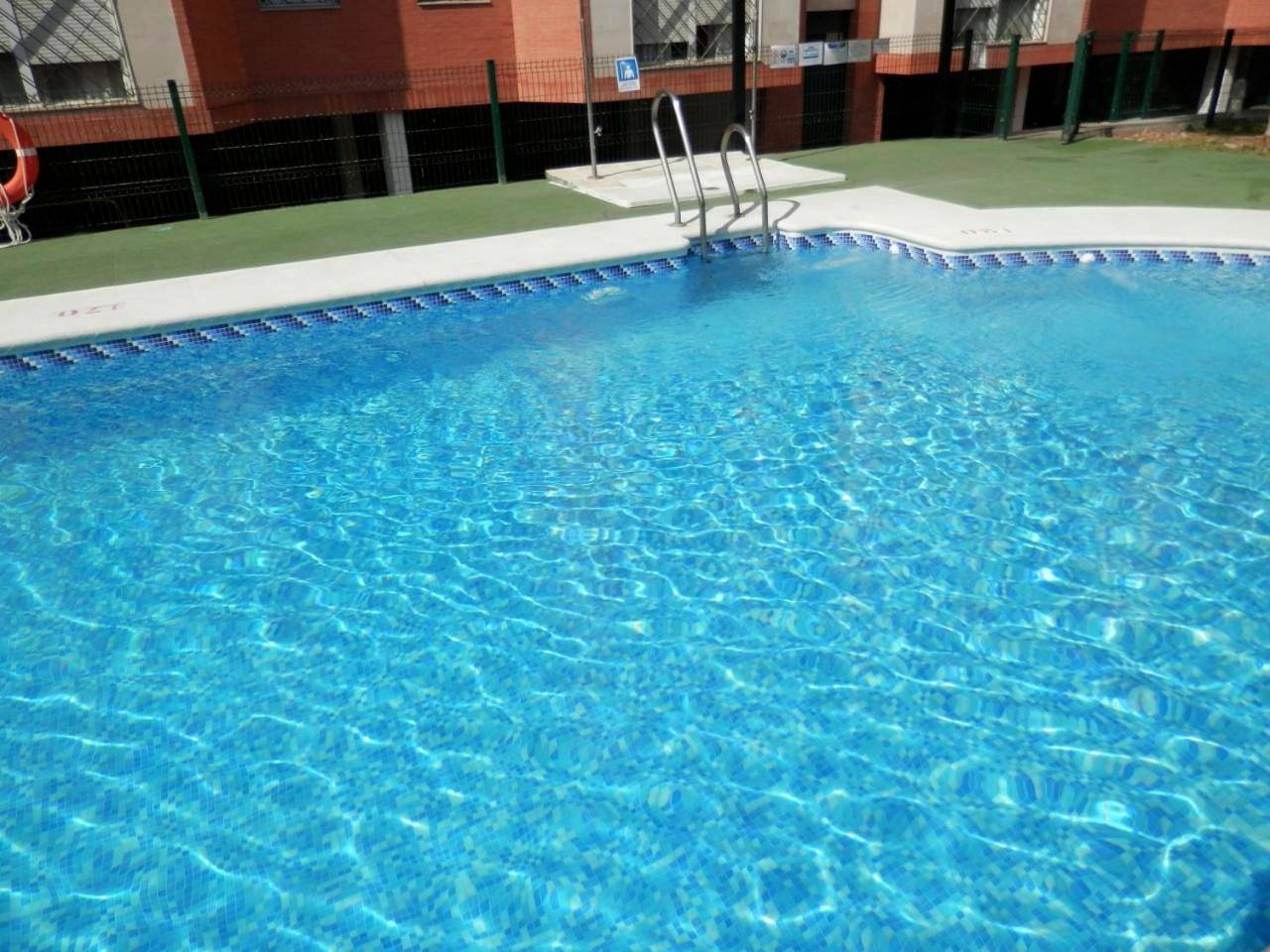 Apartamento entero, Apartamento de vacaciones para 10 personas con piscina in Este-Alcosa-Torreblanca, Sevilla