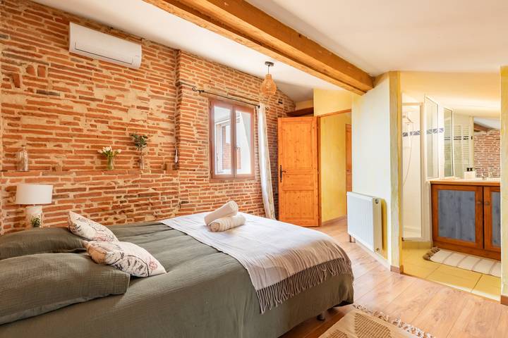 Apartamento entero, Le Loft Historique - charmant appt proche gare in Montauban, Tarn y Garona