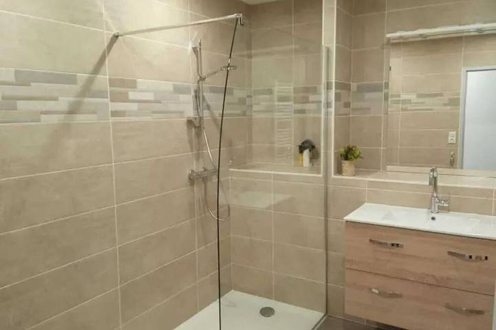 Location de vacances pour 8 personnes, avec jardin dans Nevy-sur-Seille - 3