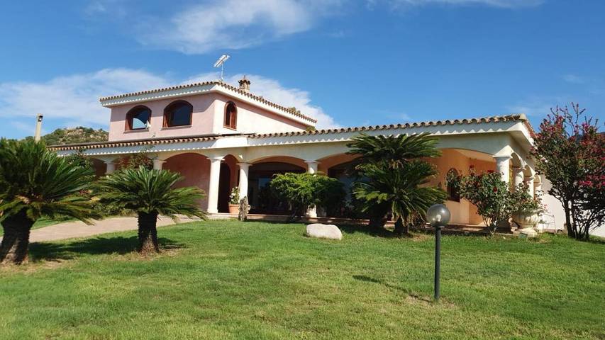 Villa für 2 Personen, mit Pool und Garten sowie Ausblick auf Sardinien - 4