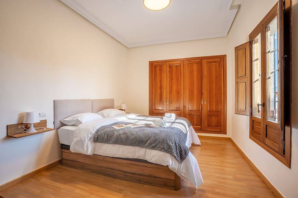 Sueños De La Vega (Ground floor villa with pool) in Gabia Chica, Las Gabias