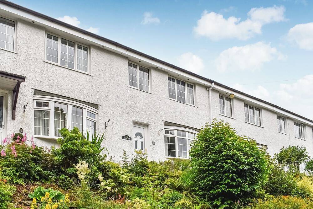 3 bedroom accommodation in Windermere in Bowness-on-Windermere, Lake District